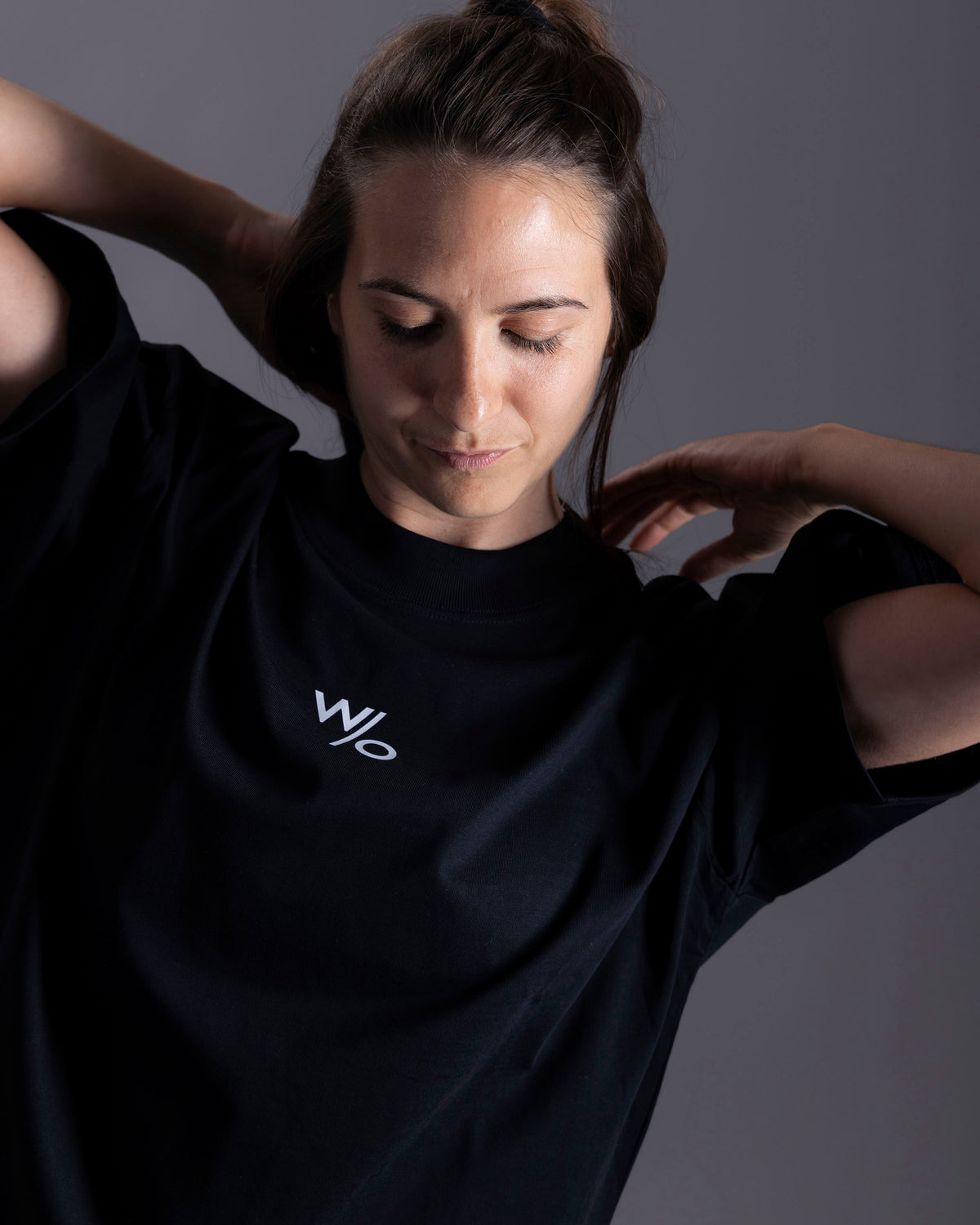 WITHOUT_F_Basic_T-Shirt_Black_Detail